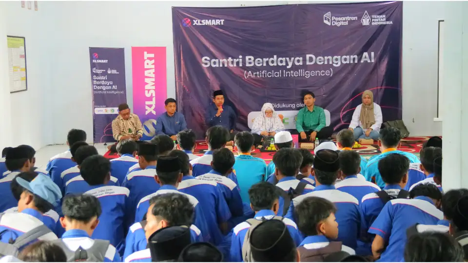 Penguatan Literasi Digital di Yayasan Pondok Pesantren Queen Zam-Zam